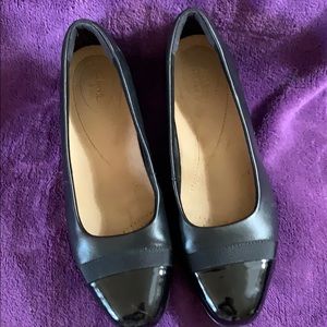 Never worn black leather dress flat.